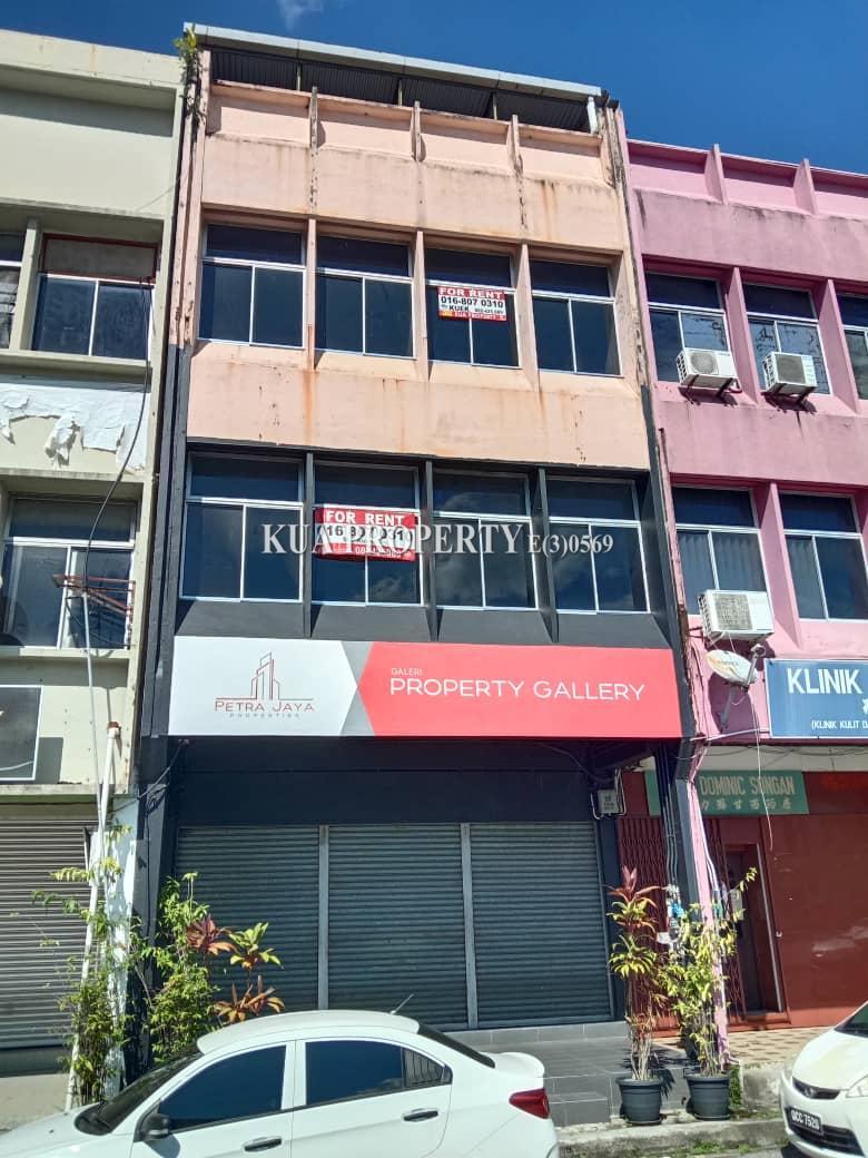 1st Floor Shoplot for Rent!! at Palm Road (Same row with Mayfair Hotel)