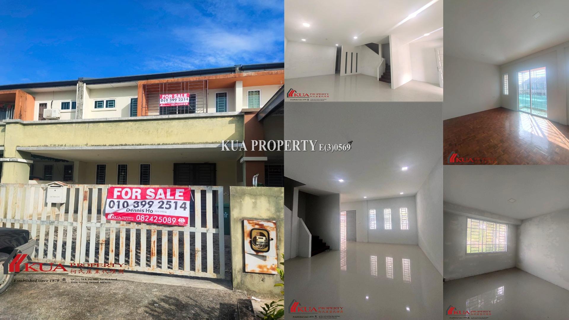 Double Storey Terrace Intermediate House For Sale! 📍Located at 17th Mile, Siburan