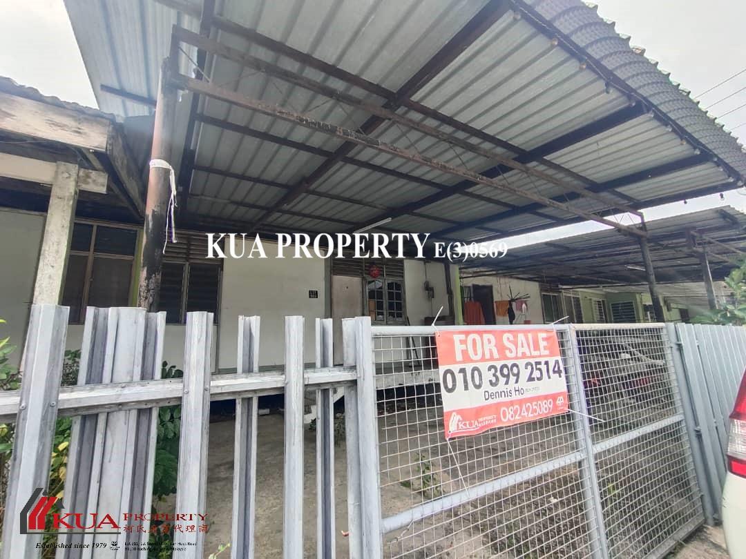 Single Storey Intermediate House FOR SALE! 📍Located at RPR Batu Kawa