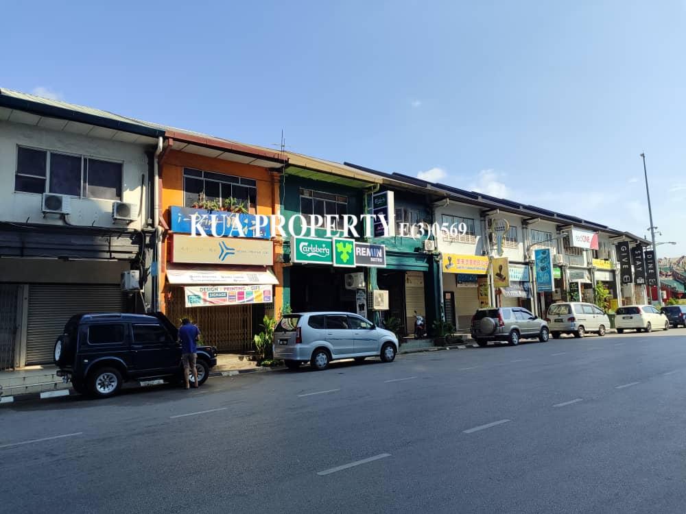 2 Storey Shop house For Sale Located at Wayang Street