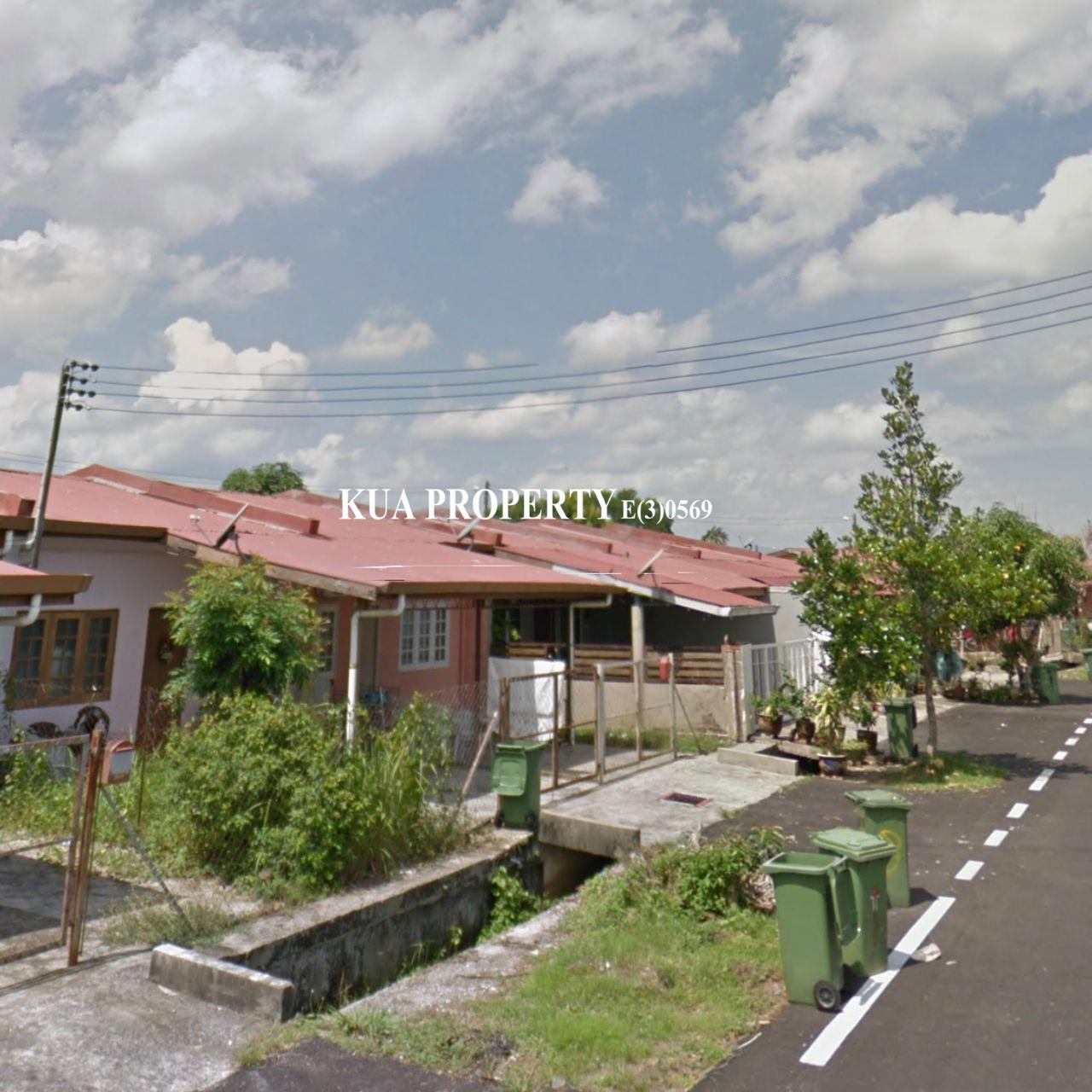 Single Storey Intermediate for Sale Located at Taman Sepakat Jaya,Demak Laut