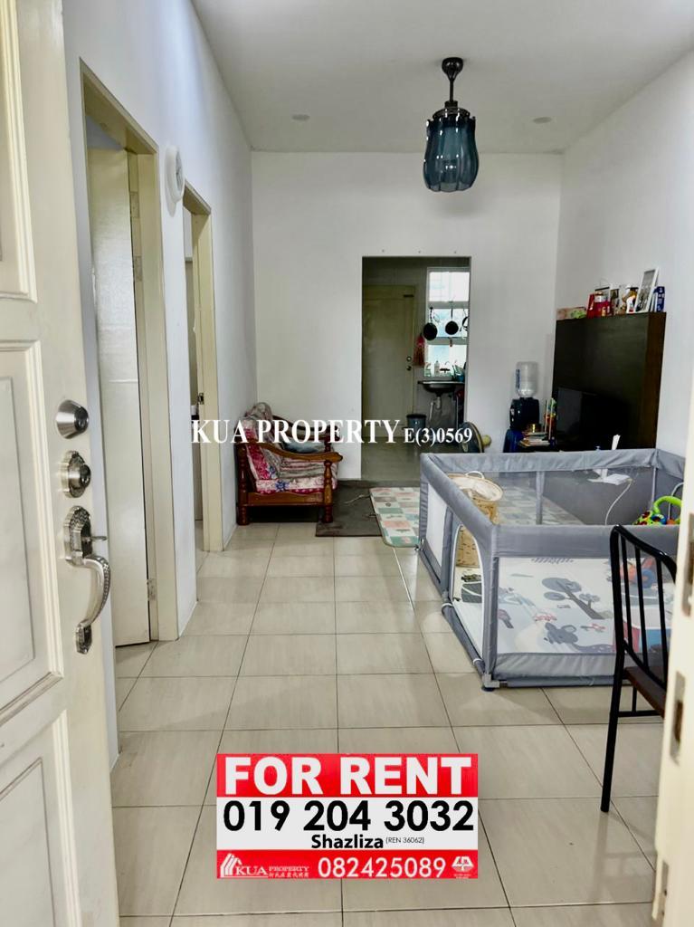 Single Storey Terrace Intermediate House For Rent Located at Uni Central