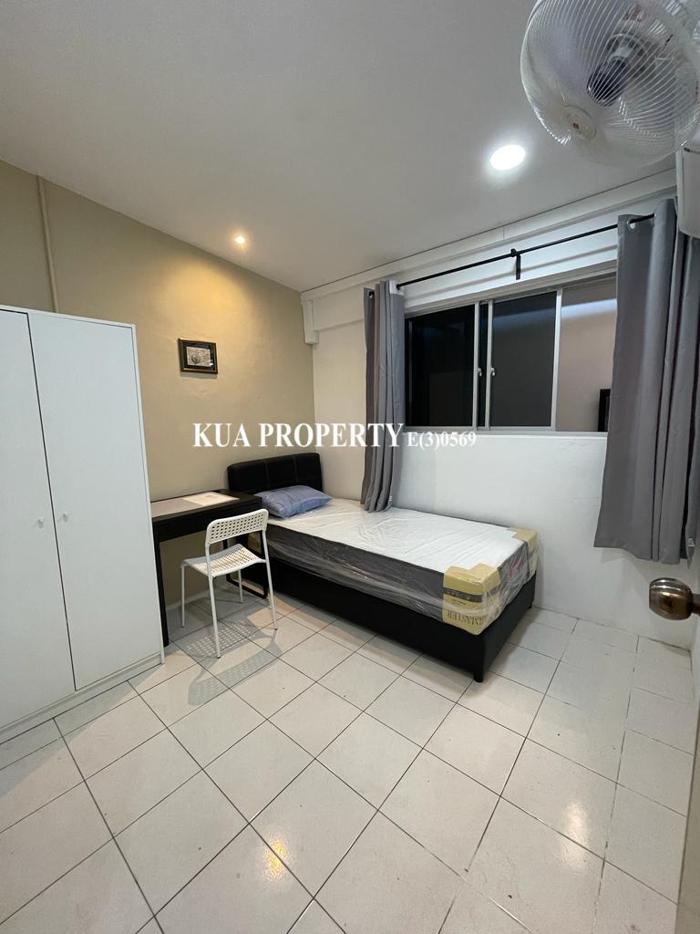 Room for Rent! Located at Taman Hui Sing