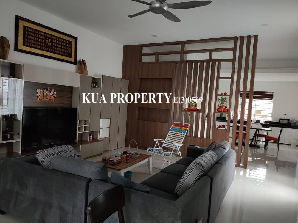 Double Storey Semi-Detached House For Sale! at Jalan Stampin Baru